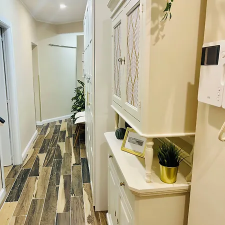 Sd Vatican 招待所 4*